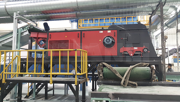 杭州廢舊冰箱線分選現(xiàn)場(chǎng)